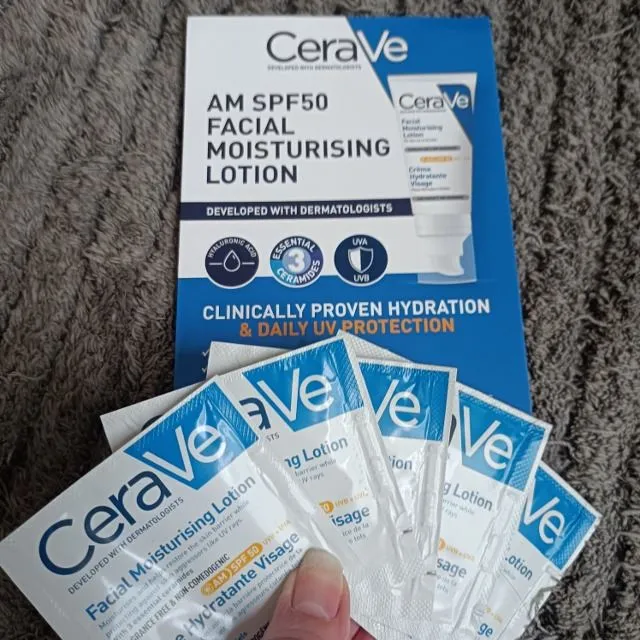 Yipee it's arrived my CeraVe. AM Spf50 facial moisturising lotion . I received five sachets of this cream to try it out and I was very impressed. Thank you CeraVe can't wait to test properly and review.