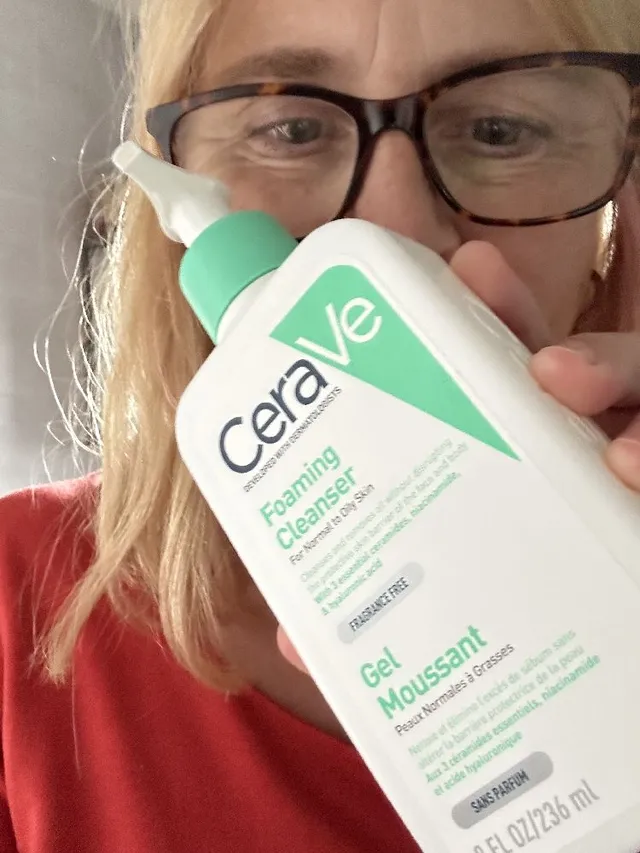 Me and my fav cleanser