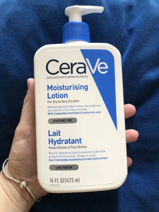 I have been using the Cerave moisturising lotion as my