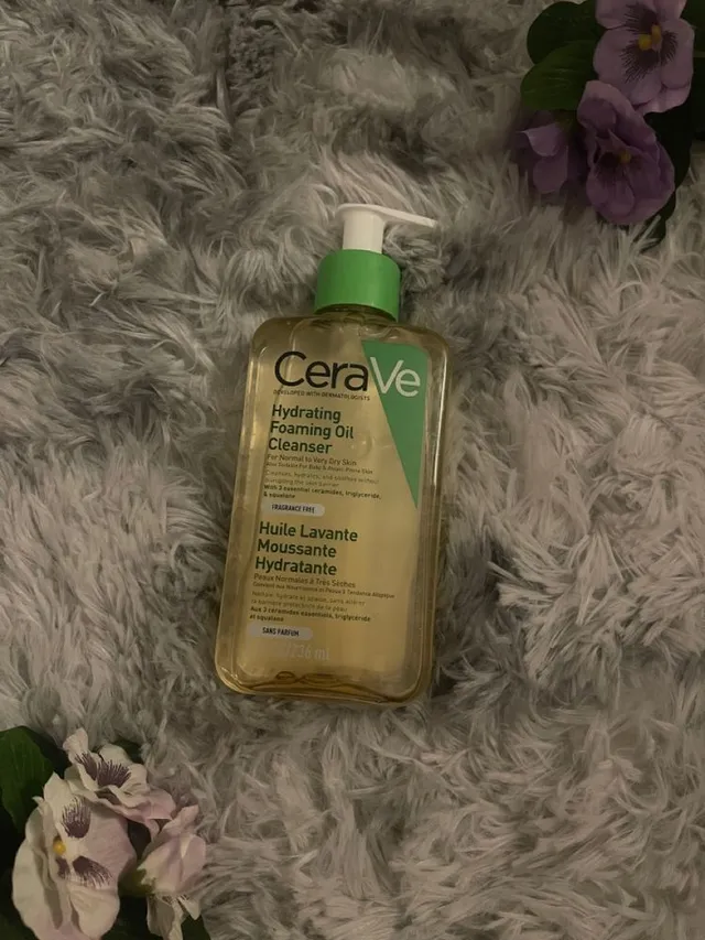 Hydrating Oil Cleanser