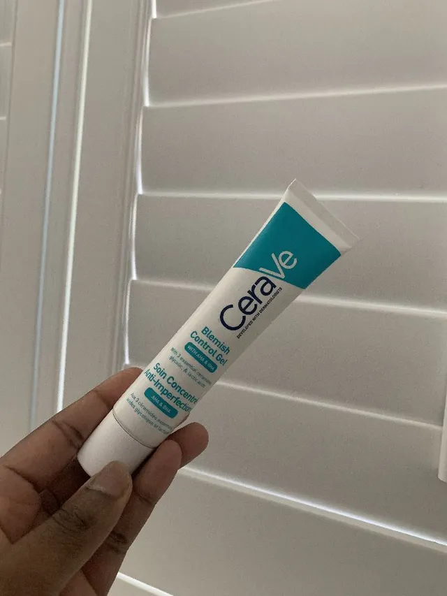 Why the CeraVe Blemish Gift Bag is Essential for My Skincare Routine, Plus My Top Blemish-Busting Tip 💙