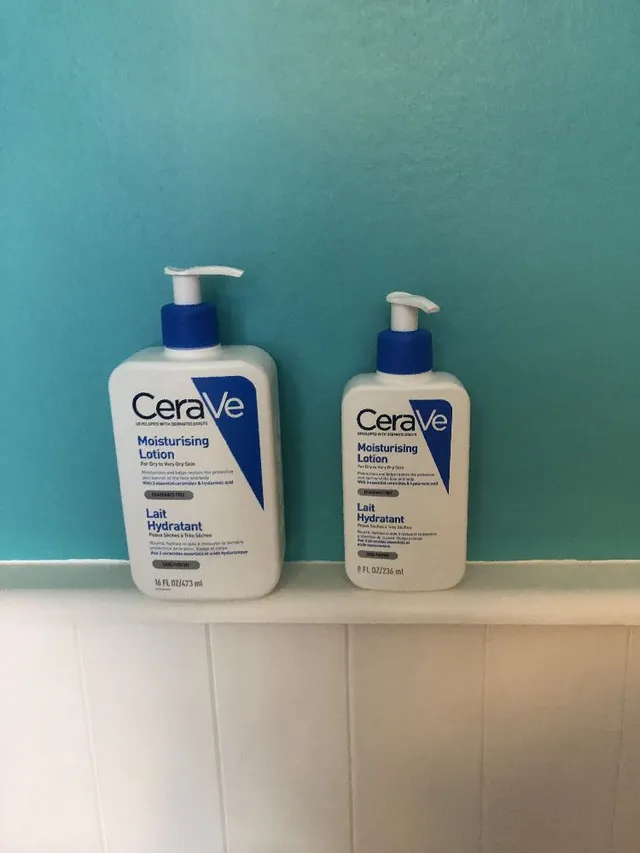 CeraVe moisturising lotion